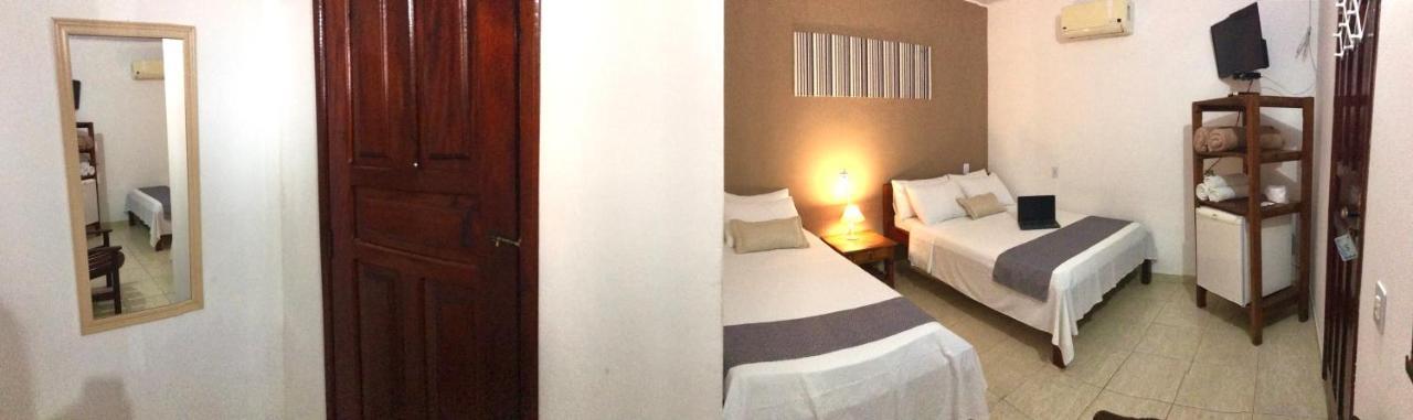 Ilha Do Encanto Hotel 2*